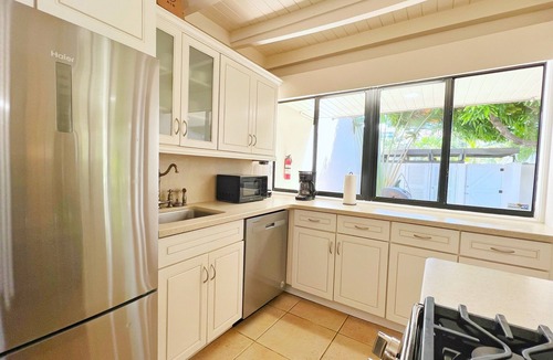 Frydendal Condo | Coral World + Coki Bch + Pool | Walk to Dining