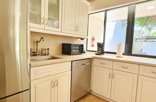 Frydendal Condo | Coral World + Coki Bch + Pool | Walk to Dining