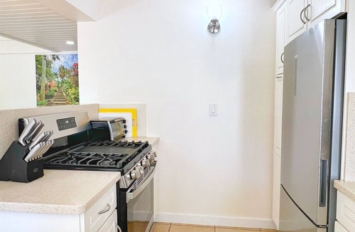 Frydendal Condo | Coral World + Coki Bch + Pool | Walk to Dining