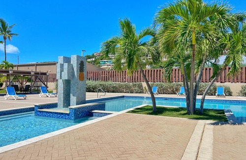 Frydendal Condo | Coral World + Coki Bch + Pool | Walk to Dining