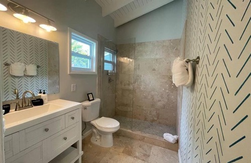 Estate Hull Villa | Cottage 6