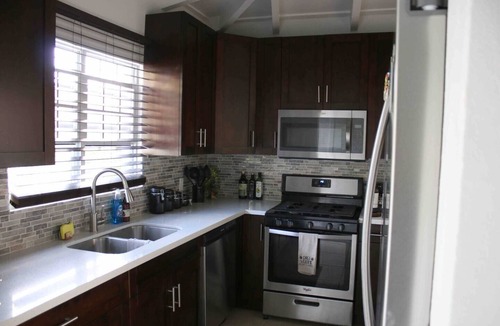 Estate Saint Peters House | Cozy, Chic, Comfortable Home In Quiet Neighborhood