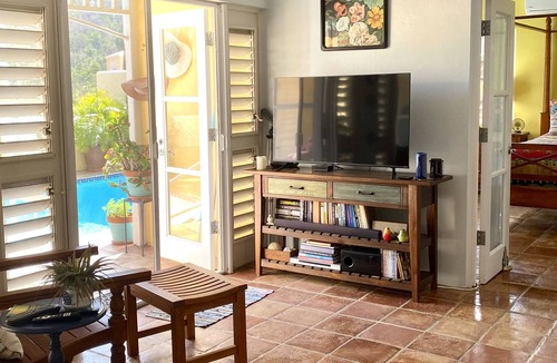 Slob Villa | Cozy villa with private pool and 5 minutes from the beach!