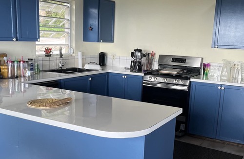 Estate Caret Bay Apartment | Crown Mountain Place in The Sun