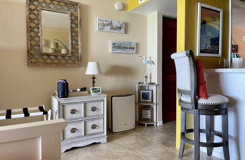 Estate Golden Rock Apartment | Deluxe Studio w/Spectacular Carribean Sea View