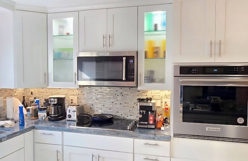 Nazareth Condo | Direct Beachfront Anchorage 3 Bedroom Contemporary. Exquisitely Built, Furnished