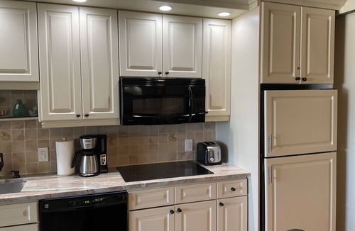 Cabes Point Condo | DIRECTLY ON SAPPHIRE BEACH 30 STEPS FROM CARIBBEAN SNORKELING 30 STEPS TO POOL