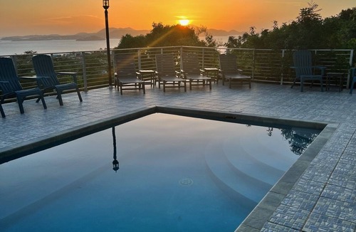 Estate Enighed Villa | DISCOUNTED rate thru 10/31 Villa Amerigo LUXURY 2 King BR Villa with Generator