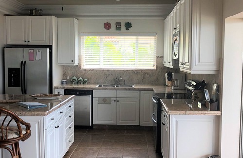 Estate Enighed Villa | DISCOUNTED rate thru 10/31 Villa Amerigo LUX 3 King BR Pool Villa with Generator