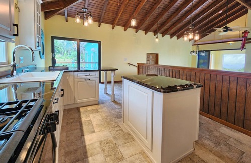 Estate Parcel of Gift and Regenback Villa | DreamView On The Hill - 3 bd- 2 bath -Spectacular Island & Water Views -Solar