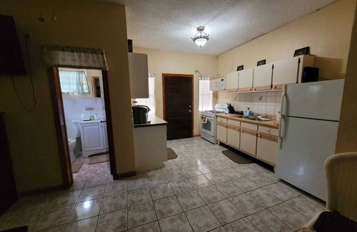 Estate Bakkero Apartment | Eagles Nest Near the Beach