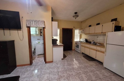 Estate Bakkero Apartment | Eagles Nest Near the Beach
