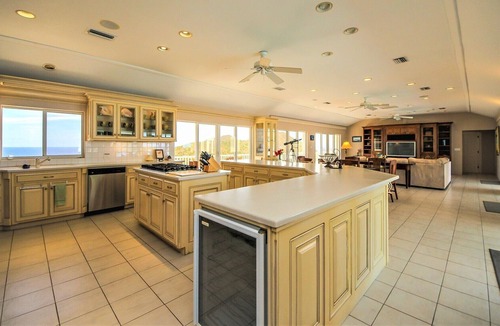 Grapetree House | East End Overlook, 3 Acre Ridgetop Estate with Dual Shore Views