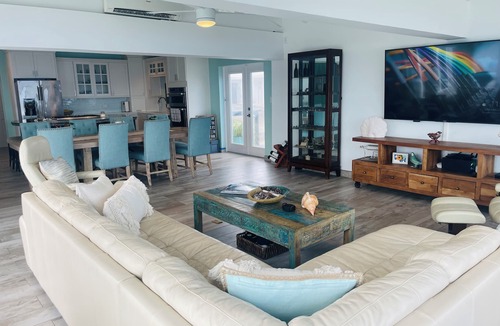Estate Frenchman Bay House | Easy location, Ocean view, Jeep Available, Solar, Battery Power, Strong Wifi