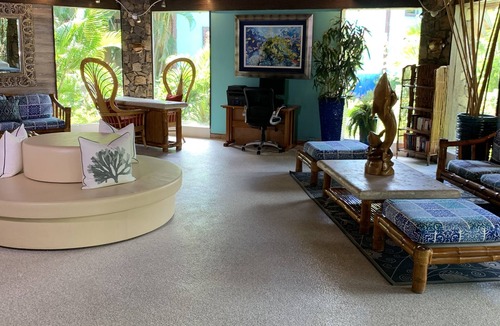 Charlotte Amalie West Hotel | Emerald Beach Resort