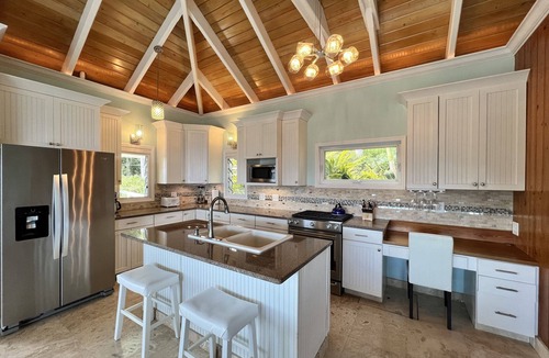 Upper Carolina Villa | Endless Views from this perfect pool villa just minutes from Maho Bay