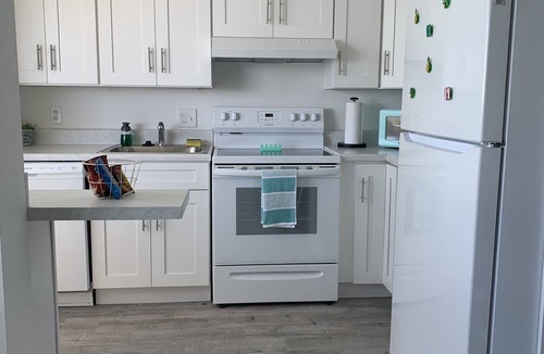 Bolongo Bay Condo | Enjoy Sunsets at Fully Renovated Oceanfront Condo