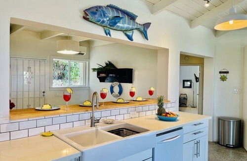 Cotton Valley House | Escape to the Caribbean!