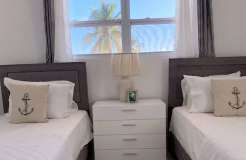 Estate Rattan Apartment | Estate Rattan