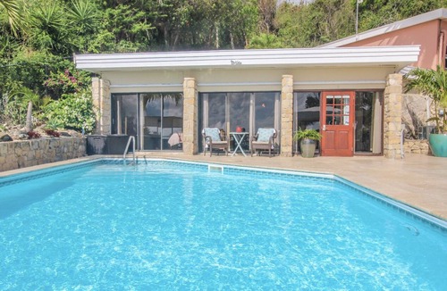 Estate Little Princess South House | Executive 1 Br. Poolside Apt: "Kilele suite"