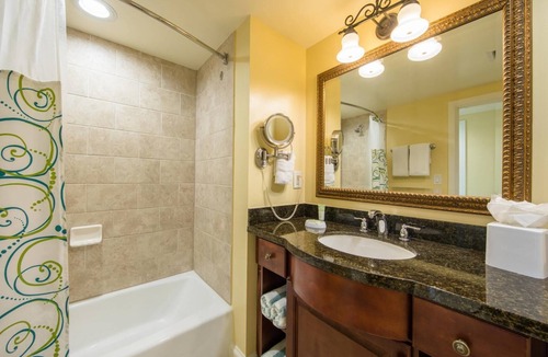 Estate Bakkero Resort | Frenchman's Cove, Great Pool, Beachfront, Fast-Wifi