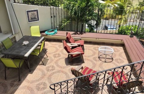 Slob Villa | Golf Course Villa with beautiful turquoise water view