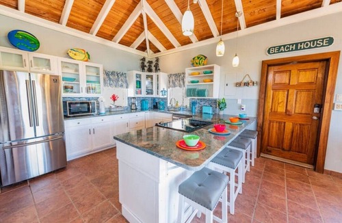Fish Bay Villa | Gorgeous views! Private pool! 3 King Suites! Close to beaches!