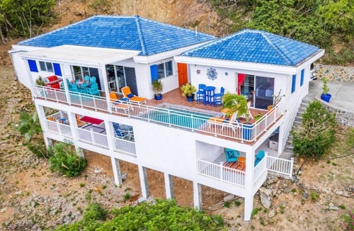 Fish Bay Villa | Gorgeous views! Private pool! 3 King Suites! Close to beaches!