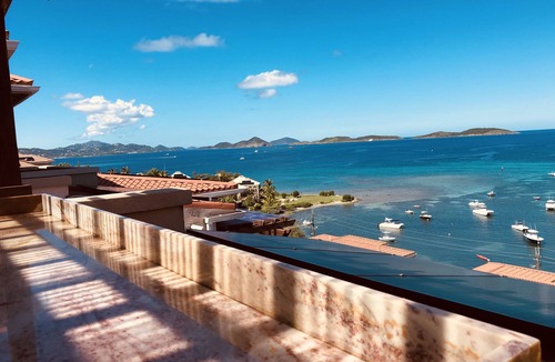 Estate Enighed Condo | Grande Bay LOVE CITY PENTHOUSE 2 bed/1 bath AMAZING VIEW! Beachfront Resort