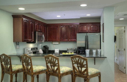 Estate Enighed Condo | Grande Bay SURFSIDE 1 BR, Beachfront, WIFI, Great Views!
