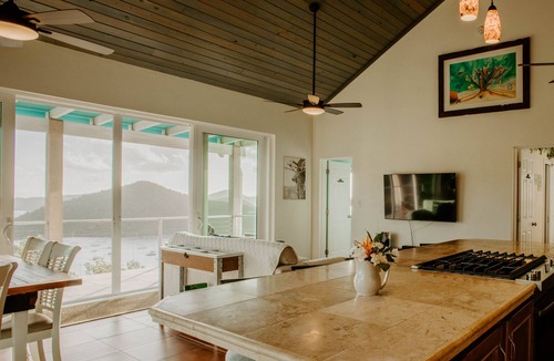Estate Carolina House | ★ Harbor Master ★ Solar | Private Pool | Sunrise | Family | Couples | Stargaze