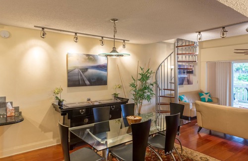 Nazareth Condo | Holiday Specials are here!