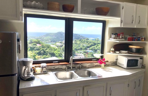 Estate Enighed Apartment | Home away from home 2-bedroom with St Croix views 5 minutes to Cruz Bay