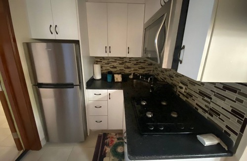 Estate Contant House | Home with Gorgeous Views, Early/Late Check In/Out