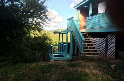 Lower Carolina House | Honeymoon Backpacker Cottage - St. John Virgin Islands