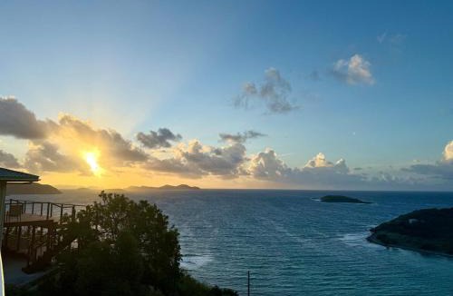 Estate Saint Quaco and Zimmerman Villa | Horizon's Edge