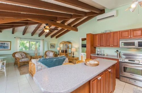 Estate Granard House | Hummingbird Beach Hideaway - all 6 apts & grounds