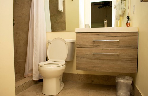 Estate Enighed Hotel | Inn at Tamarind Court