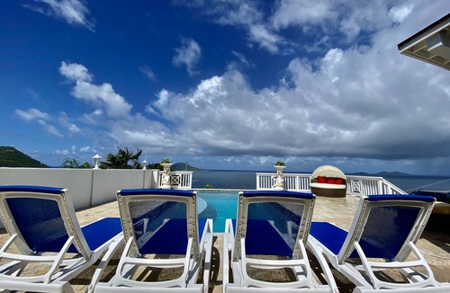 Mandal Villa | Isla Paradiso, your own private oasis