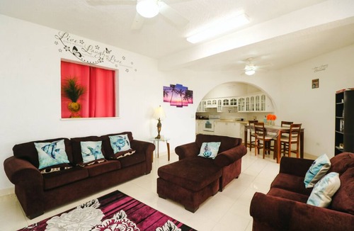 Estate Frederikshaab Condo | Island Castle Rentals - Saltwater Pool & Hot Tub- Lovely 3 Bedrooms
