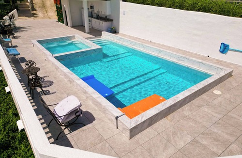 Estate Frederikshaab Condo | Island Castle Rentals - Saltwater Pool & Hot Tub- Lovely 3 Bedrooms