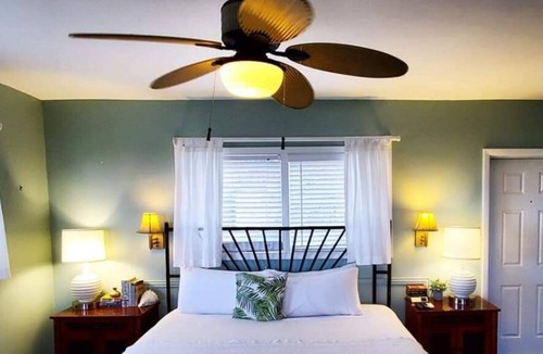 Estate Contant House | Island View Guest House # 15