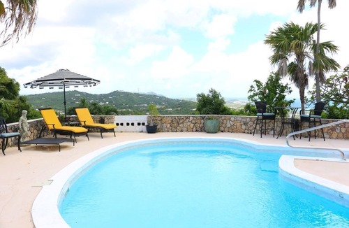 Estate Hermon Hill Apartment | Lavendar Palms - Cozy 1-BR studio near Christiansted w/AC, views of N & S shores