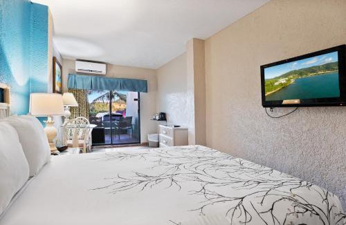 Charlotte Amalie West Resort | Lindbergh Bay Hotel