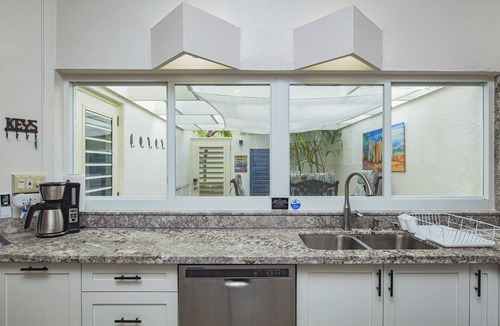 Teagues Bay Condo | Located on a Golf Course - Whole House Air Conditioning - Hilltop Pool - Tennis