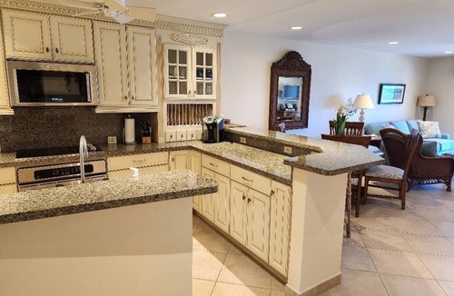 Nazareth Condo | Location Location Location II - Simply The Best On The Beach!