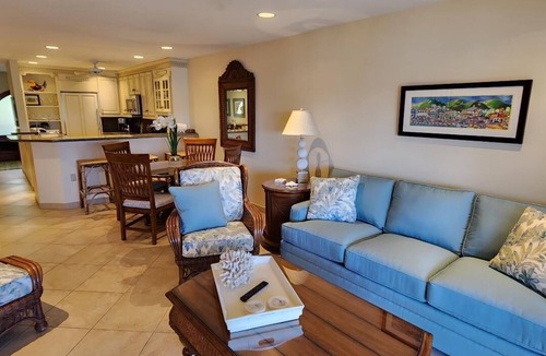 Nazareth Condo | Location Location Location II - Simply The Best On The Beach!
