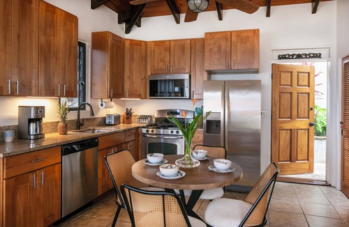 Estate Little Plantation Villa | Lunazul Cottage-2BR/2BA, Breathtaking view of BVIs and beyond, Solar/Starlink