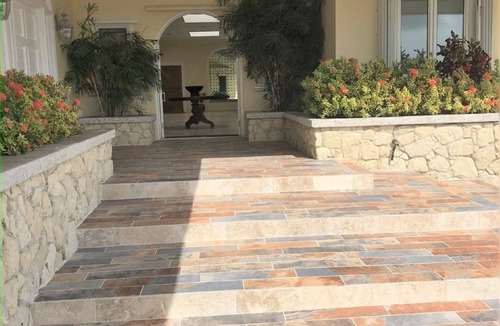 Testman Villa | Luxurious Elegance Overlooking the Caribbean