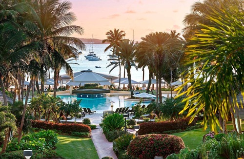Great Cruz Bay Resort | LUXURY BEACHFRONT CRUZ BAY RESORT + AMENITIES, CORAL VISTA 2-BEDROOM VILLA